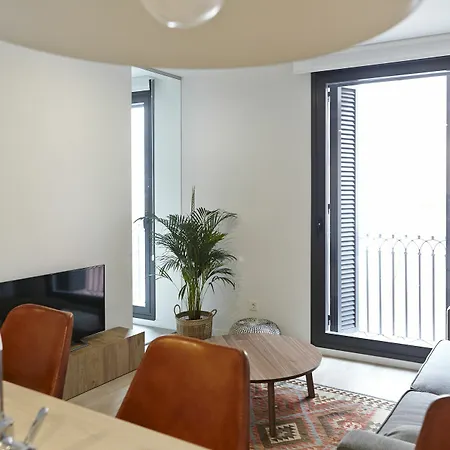 Basque Homes - Mari Apartment San Sebastian